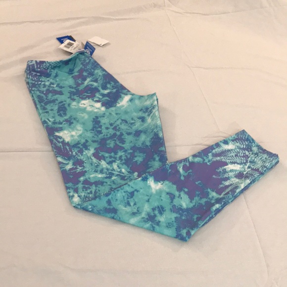 Adidas tights (NWT) - Picture 3 of 3